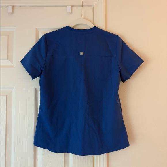 Fabletics Scrub Set (royal blue) - Picture 2 of 6